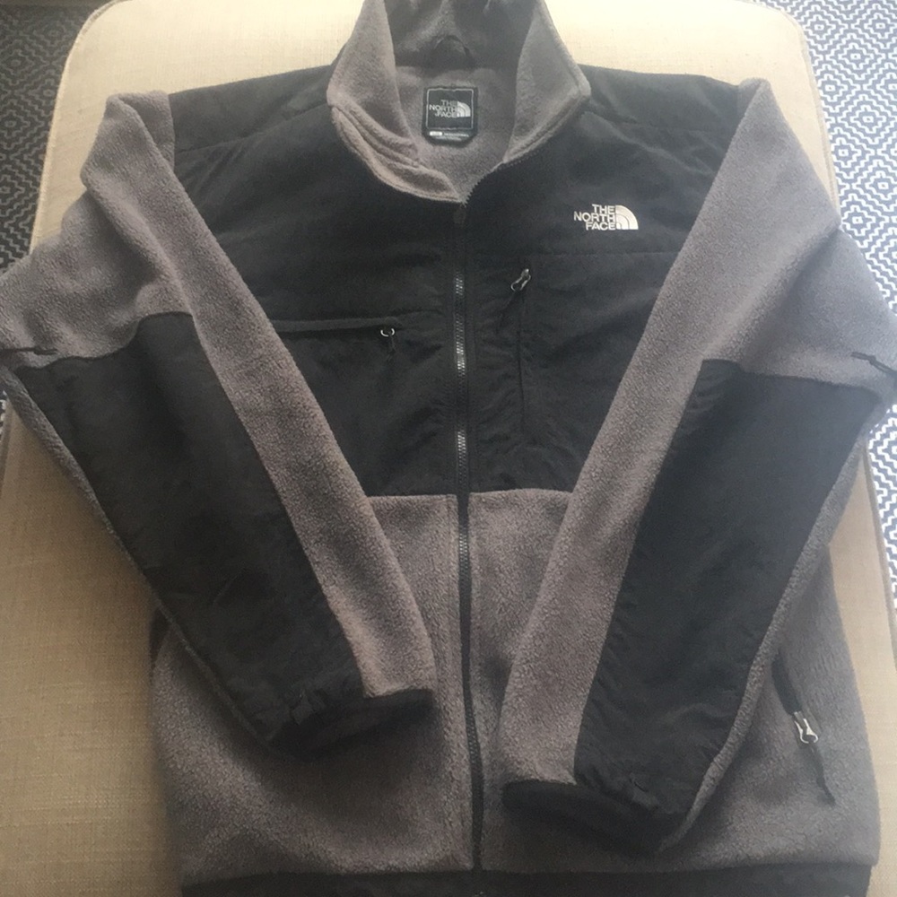 Men’s North Face Fleece Jacket